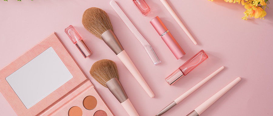 1677661064104184.jpg 千庫(kù)網(wǎng)_護(hù)膚品美妝_攝影圖編號(hào)141297.jpg